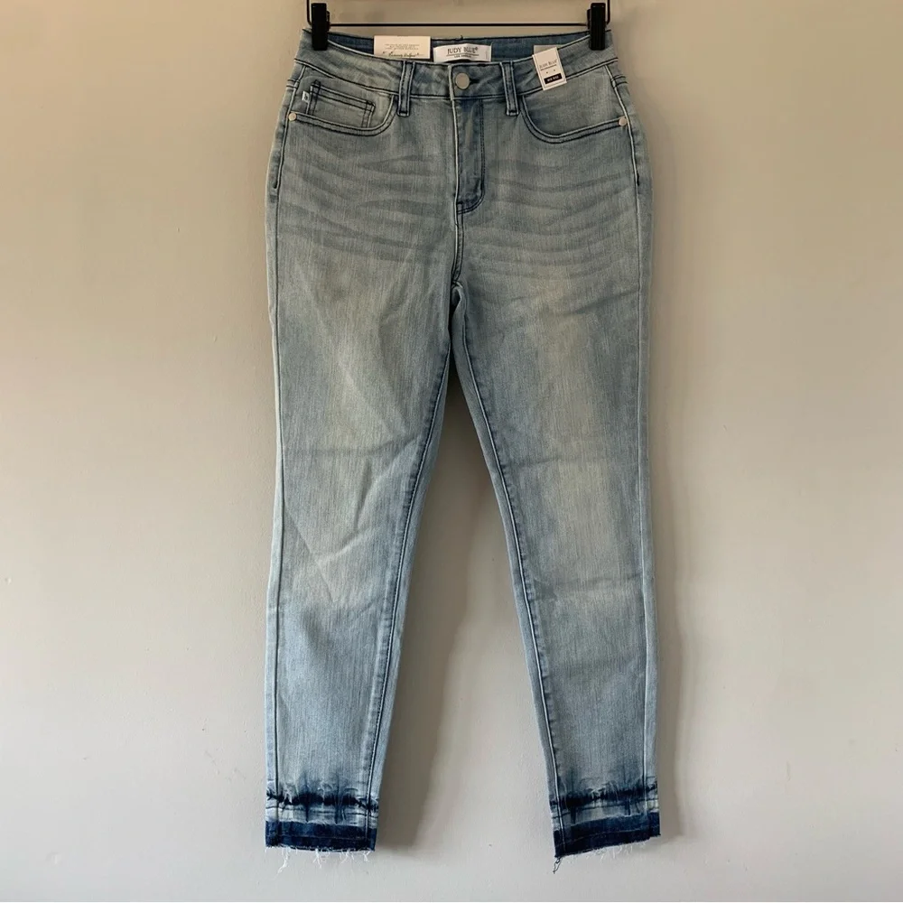 Judy Blue Jeans Womens 5/27 Skinny Fit‎ Mid Rise Released Hem Blue Denim NWT
